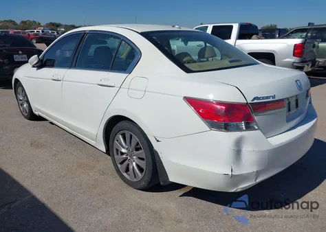 2012 Honda Accord 2.4 Ex-L z USA, uszkodzony, nr VIN 1HGCP2F88CA224828